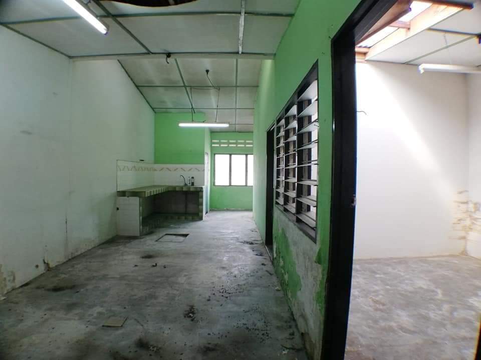 Bumi Lot Teres Setingkat Sek 1 Bangi - photo 8