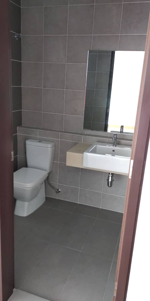 Freehold Open Double Storey Persada Bukit Raja - photo 8