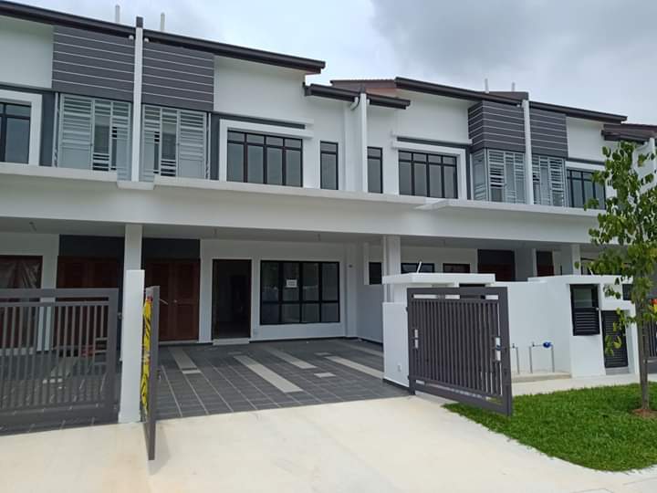 Non Bumi Freehold Facing Open 2 Storey - photo 6