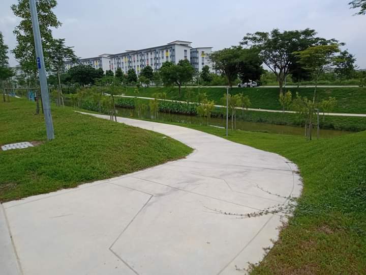 Non Bumi Freehold Facing Open 2 Storey - photo 8