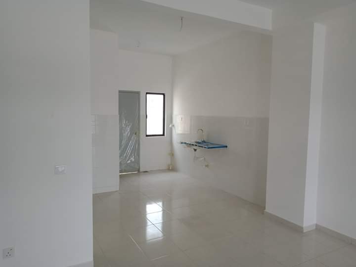 Non Bumi Freehold Facing Open 2 Storey - photo 9