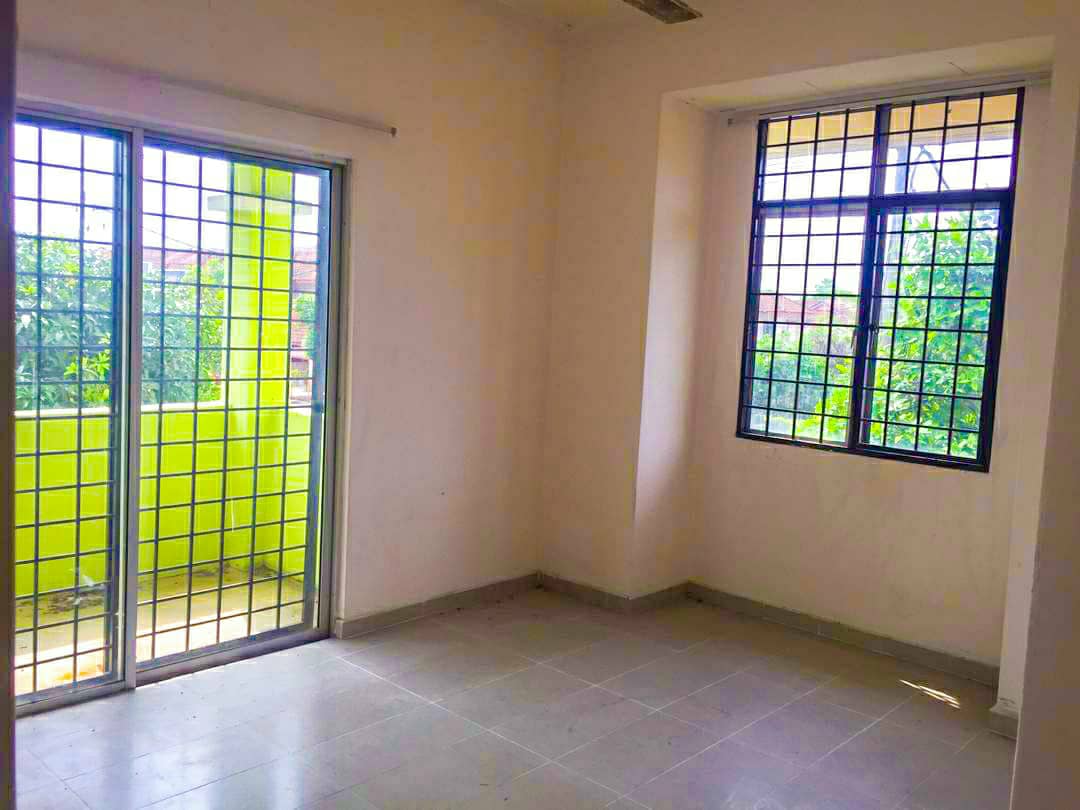 Corner lot 2 storey Puncak Alam - photo 2