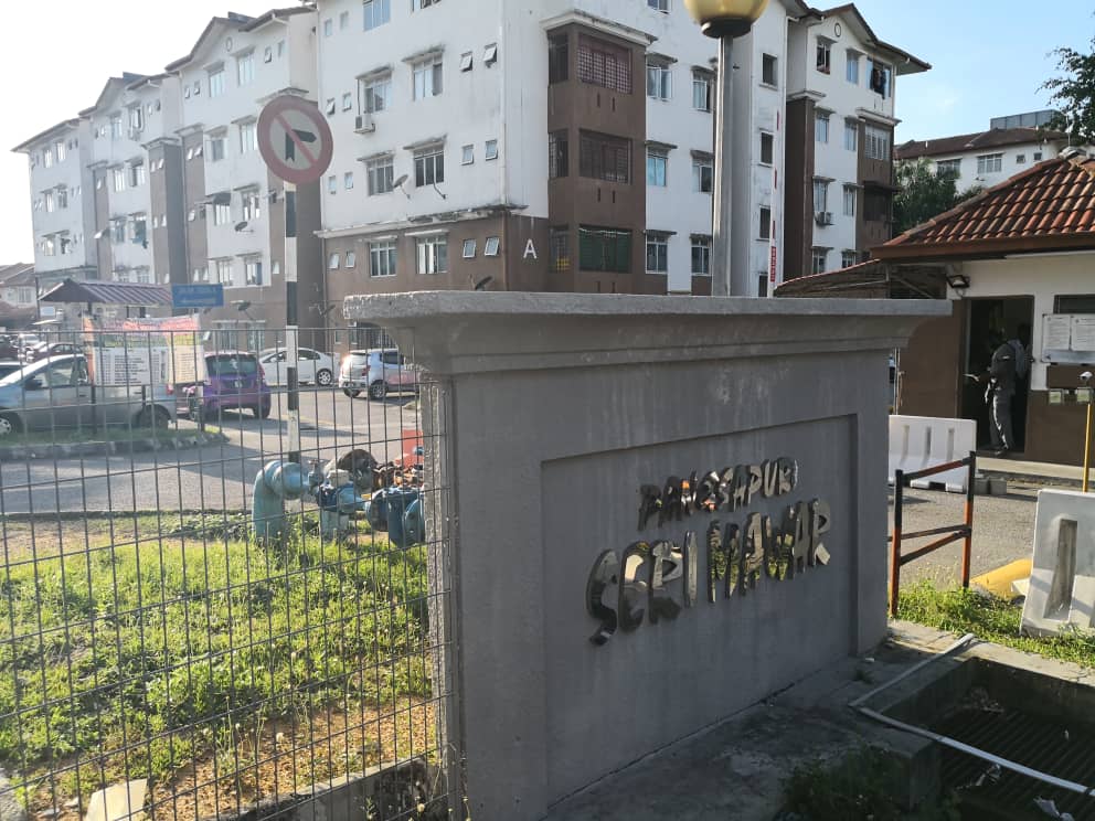 Freehold 1st Floor Apartment Mawar Bangi - photo 6