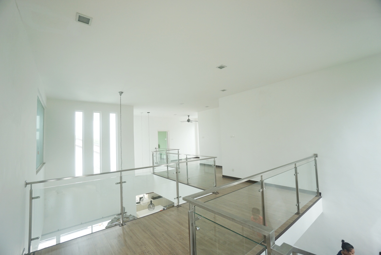 Modern Bungalow 2 storey non bumi Sek 9 Shah Alam - photo 2