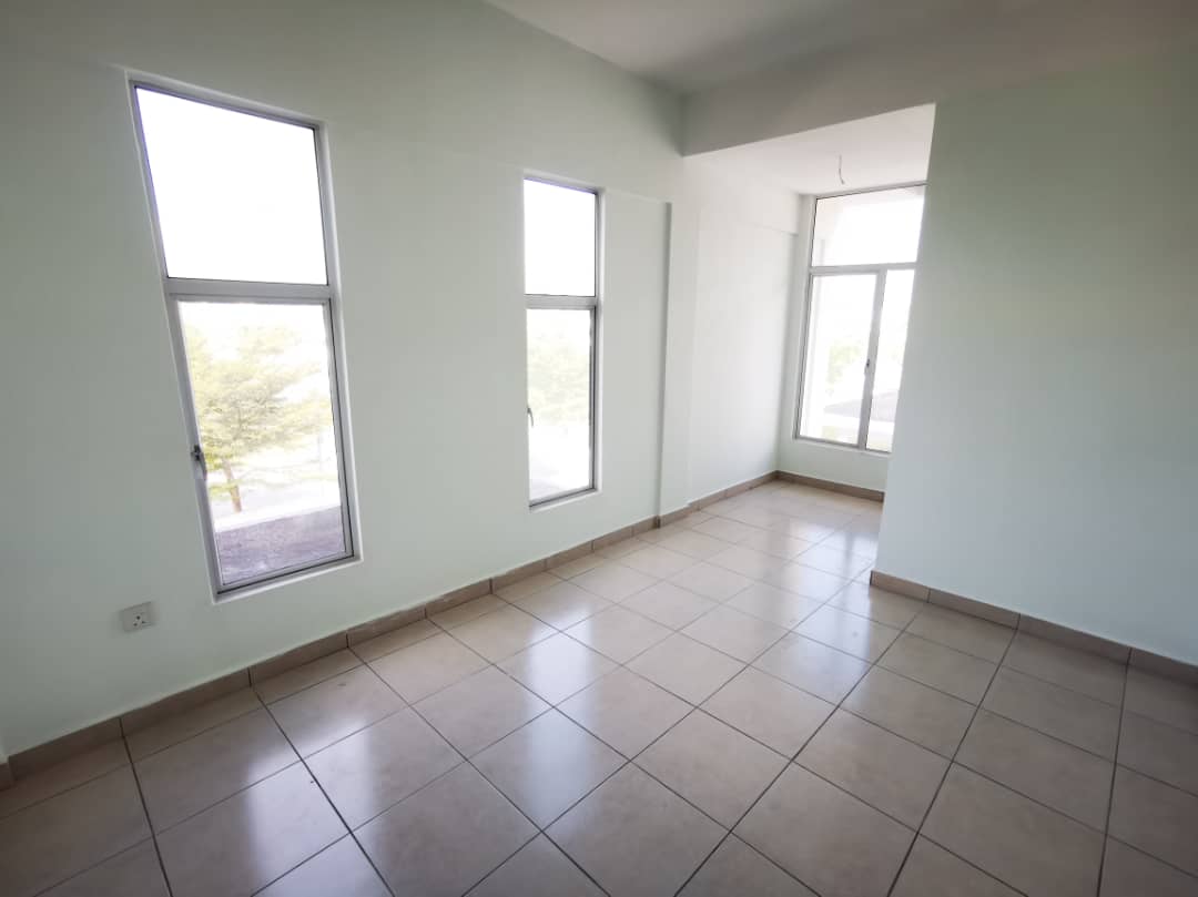 Corner New Unit 2 Storey Freehold Non Bumi - photo 9