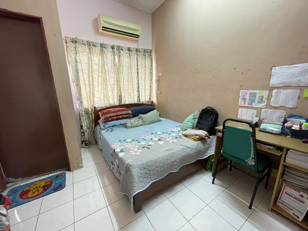 2 storey Tok Muda Kapar Non Bumi - photo 6
