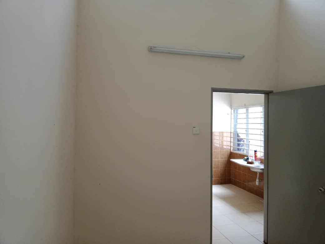 Jalan Merak Taman Bentara Telok Panglima Garang - photo 7
