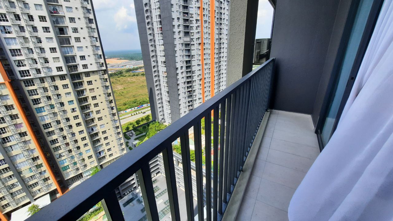 FULLY RENOVATED UNIT Ashino Residences Gravit8 - photo 11