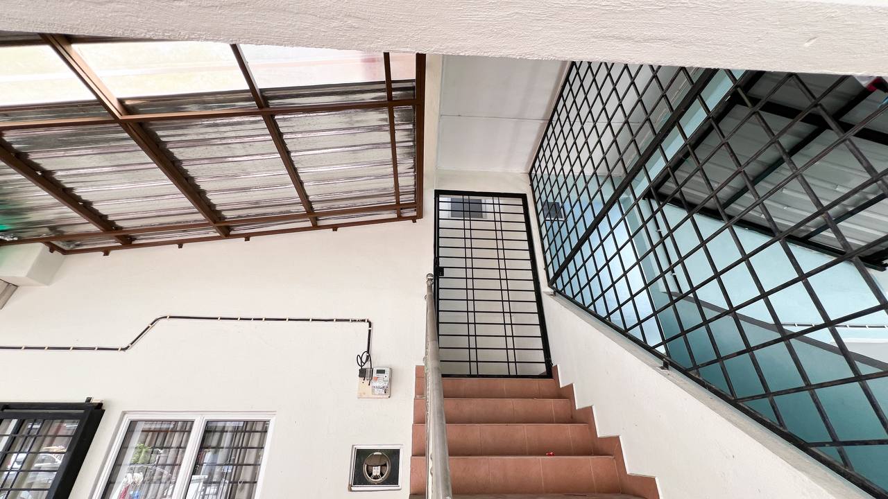Townhouse Puncak Perdana,Jalan Pulau Angsa,SkynU10 - photo 4