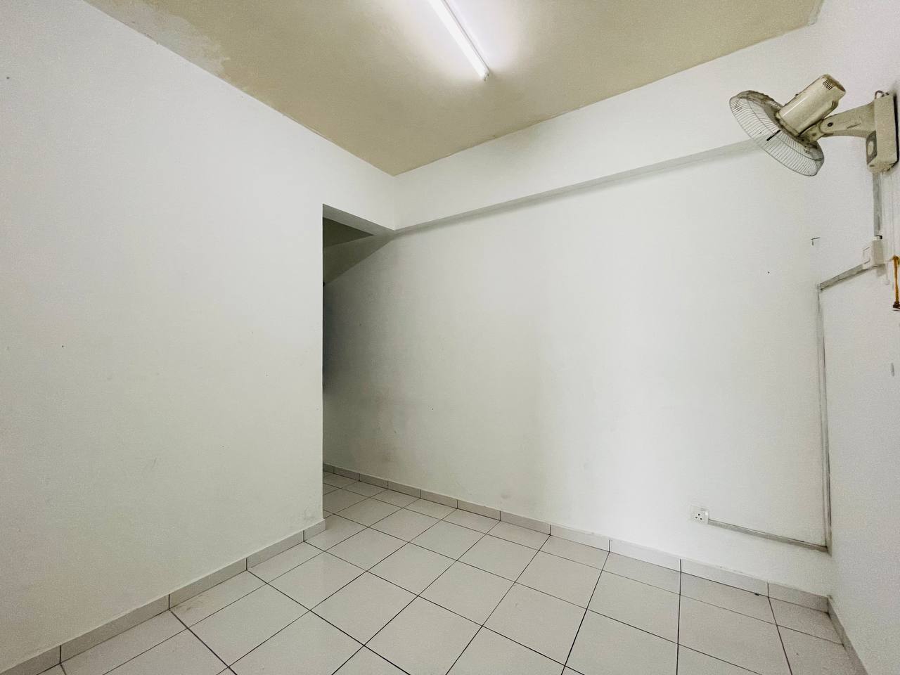 PANGSAPURI DAMAI TYPE D SEKSYEN 25 SHAH ALAM - photo 2