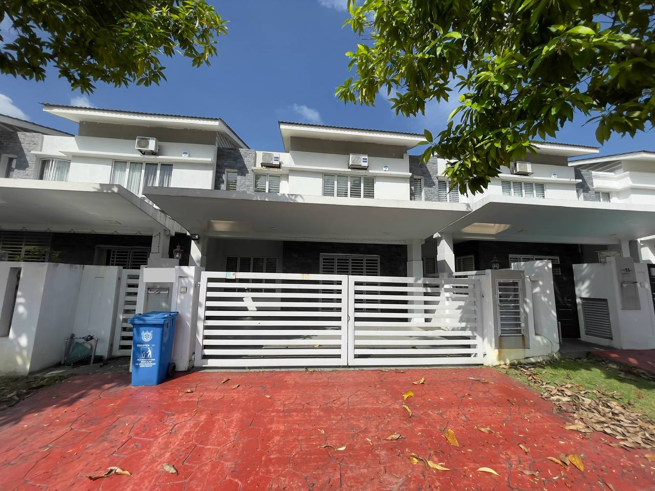 DOUBLE STOREY TERRACE MARBELLA  DKAYANGAN SS13 - photo 2