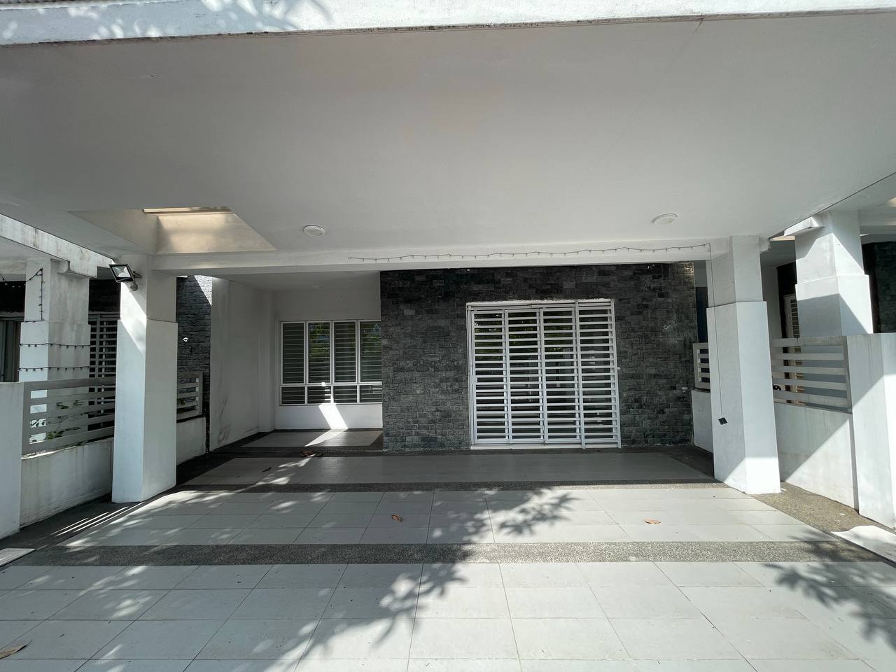 DOUBLE STOREY TERRACE MARBELLA  DKAYANGAN SS13 - photo 3