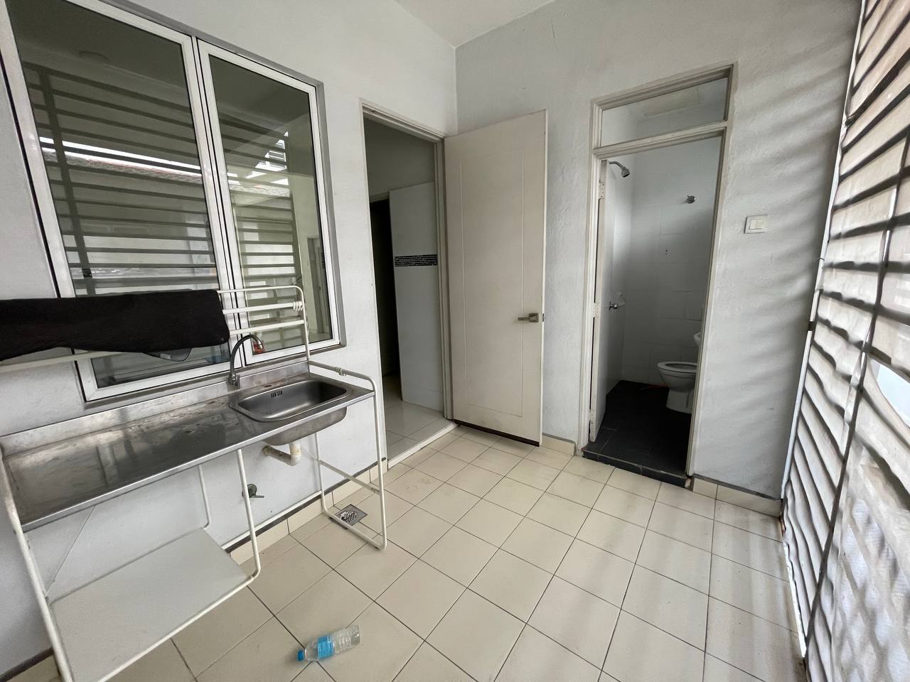 2 STOREY TERRACE MARBELLA,  DKAYANGAN,SEKSYEN 13 - photo 11