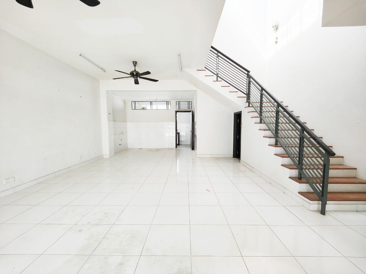 2 Storey Superlink Terrace, Fern Lane Denai Alam - photo 2