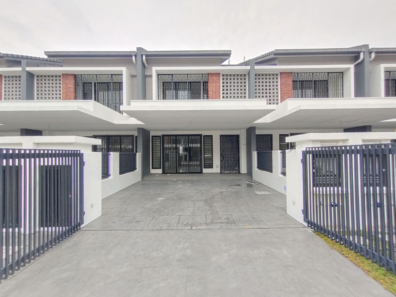 Brand New 2 Storey E ...