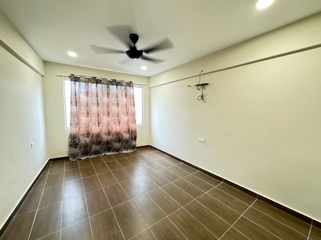 Nice refurbished unit Sinaran Ukay Condominium - photo 8