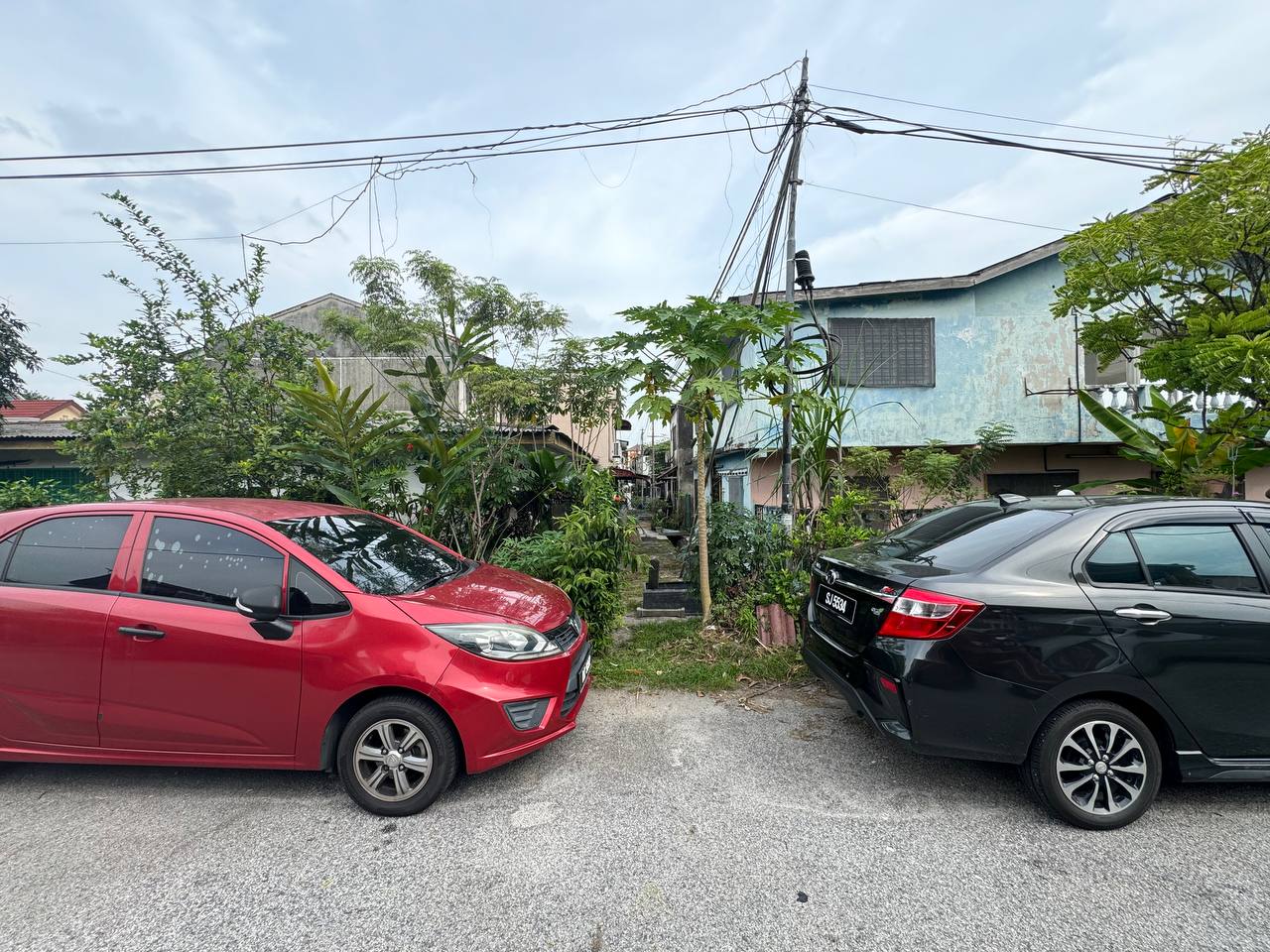 Below Market Double Storey Shah Alam , Non Bumi - photo 3