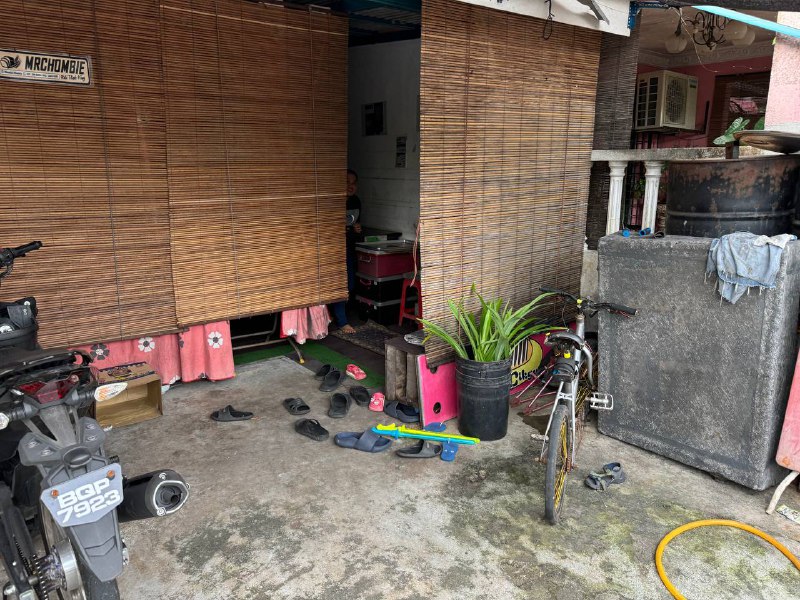 Below Market Double Storey Shah Alam , Non Bumi - photo 4