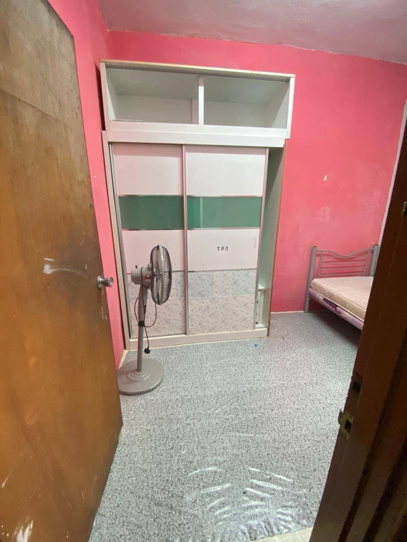 Double Storey Terrace Seksyen 11 4 bedroom - photo 3