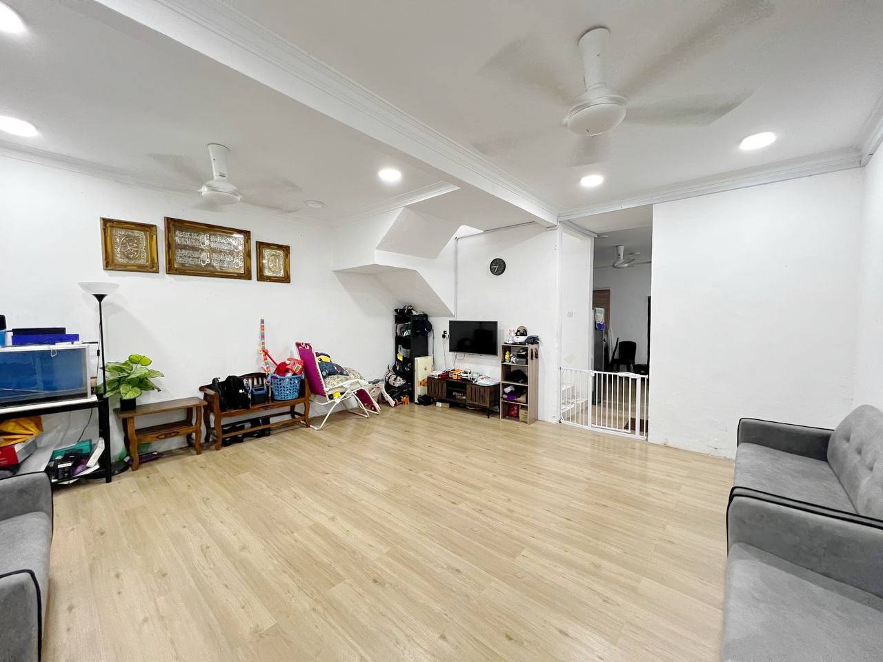 Klang Freehold, Double Storey Terrace Renovated - photo 3