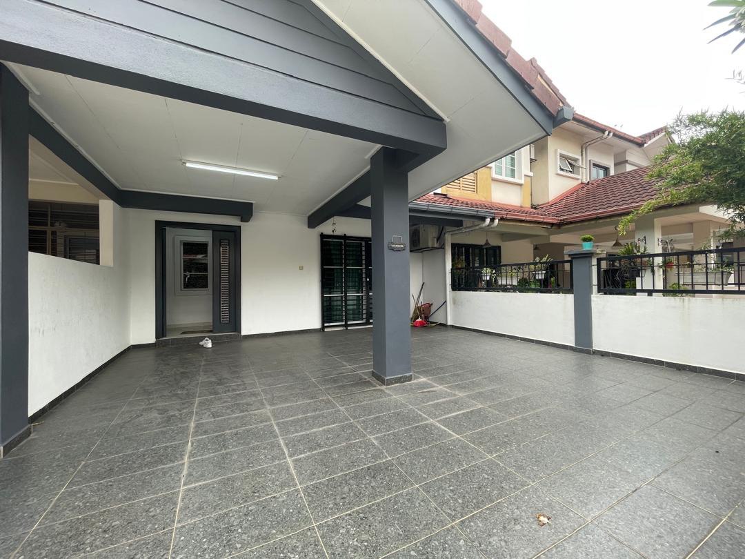 Fully Renovated 2 Storey Terrace Seksyen 7 - photo 2
