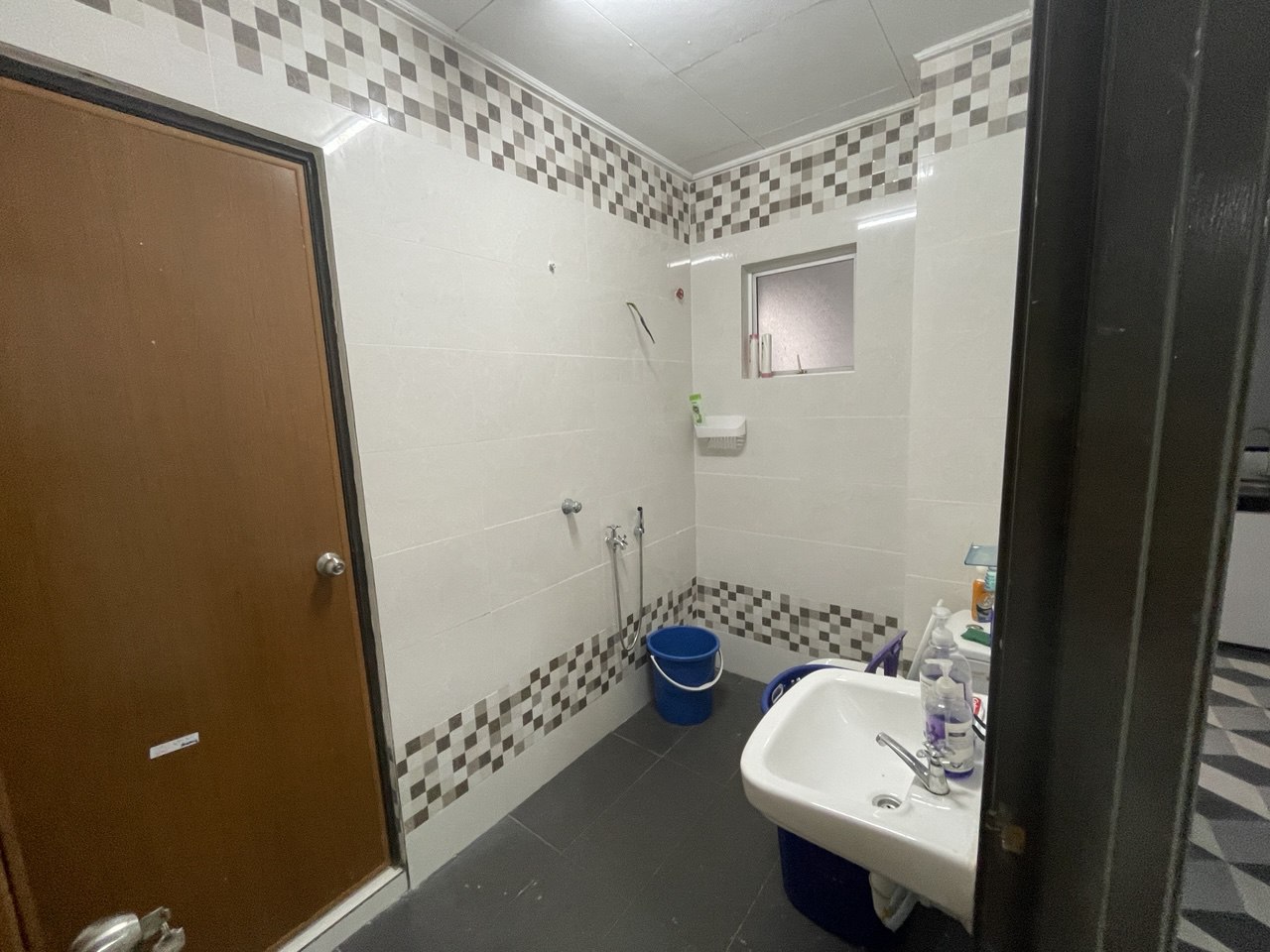 Fully Renovated 2 Storey Terrace Seksyen 7 - photo 7