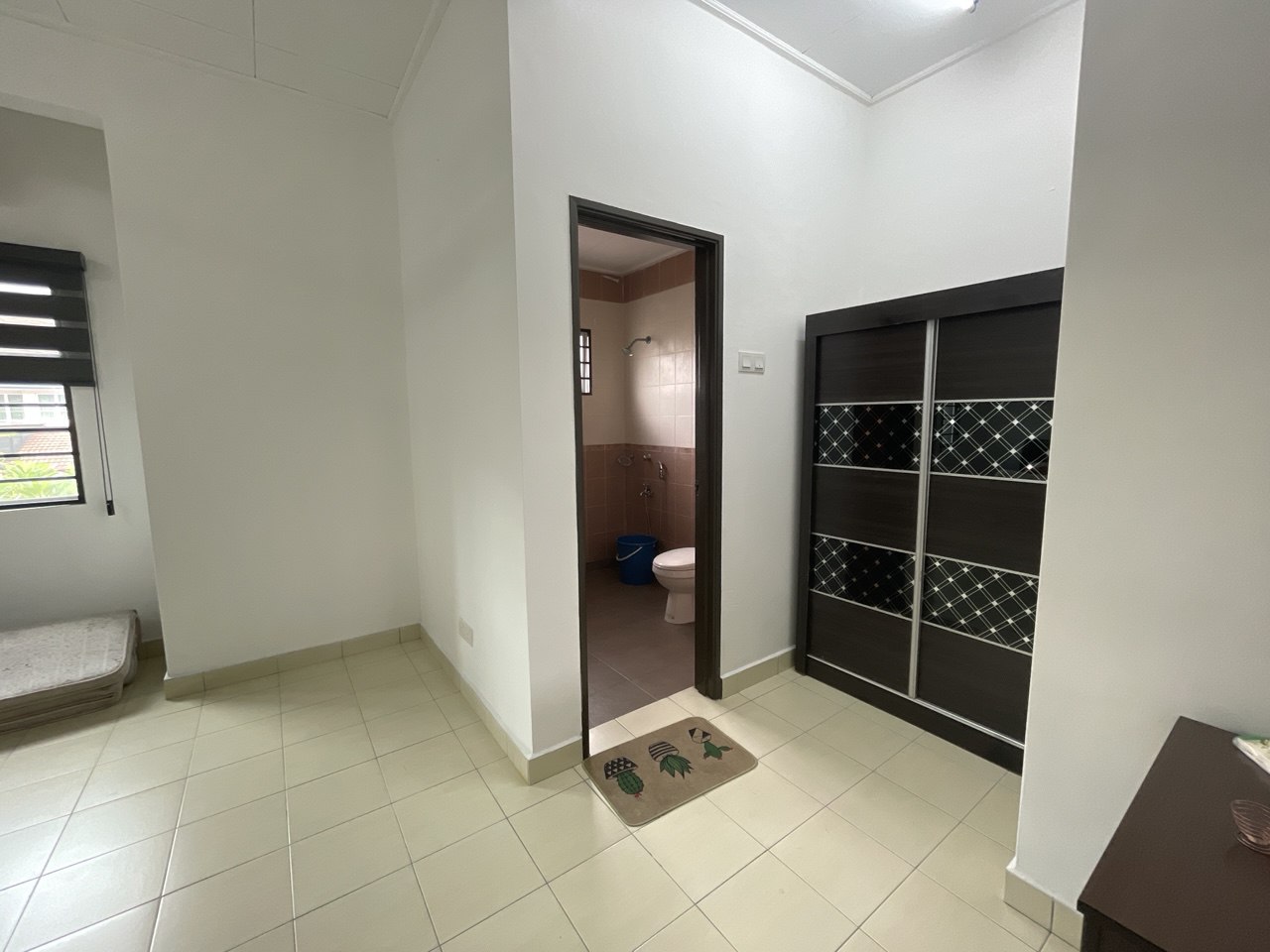 Fully Renovated 2 Storey Terrace Seksyen 7 - photo 11