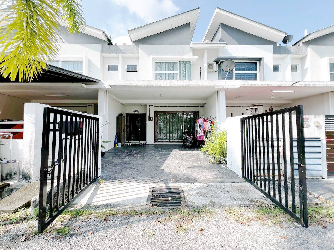 Jenjarom FREEHOLD, D ...